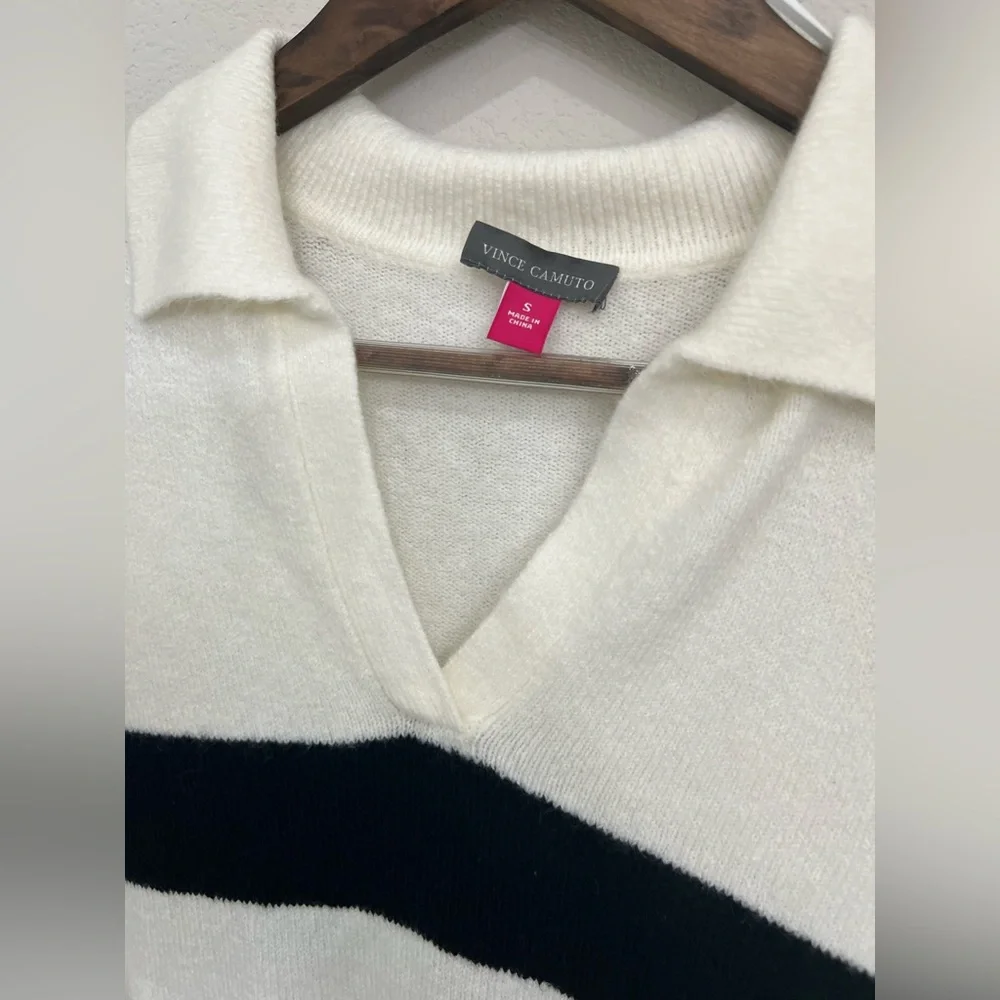 Vince Camuto Preppy Sweater NWT - Picture 6 of 6